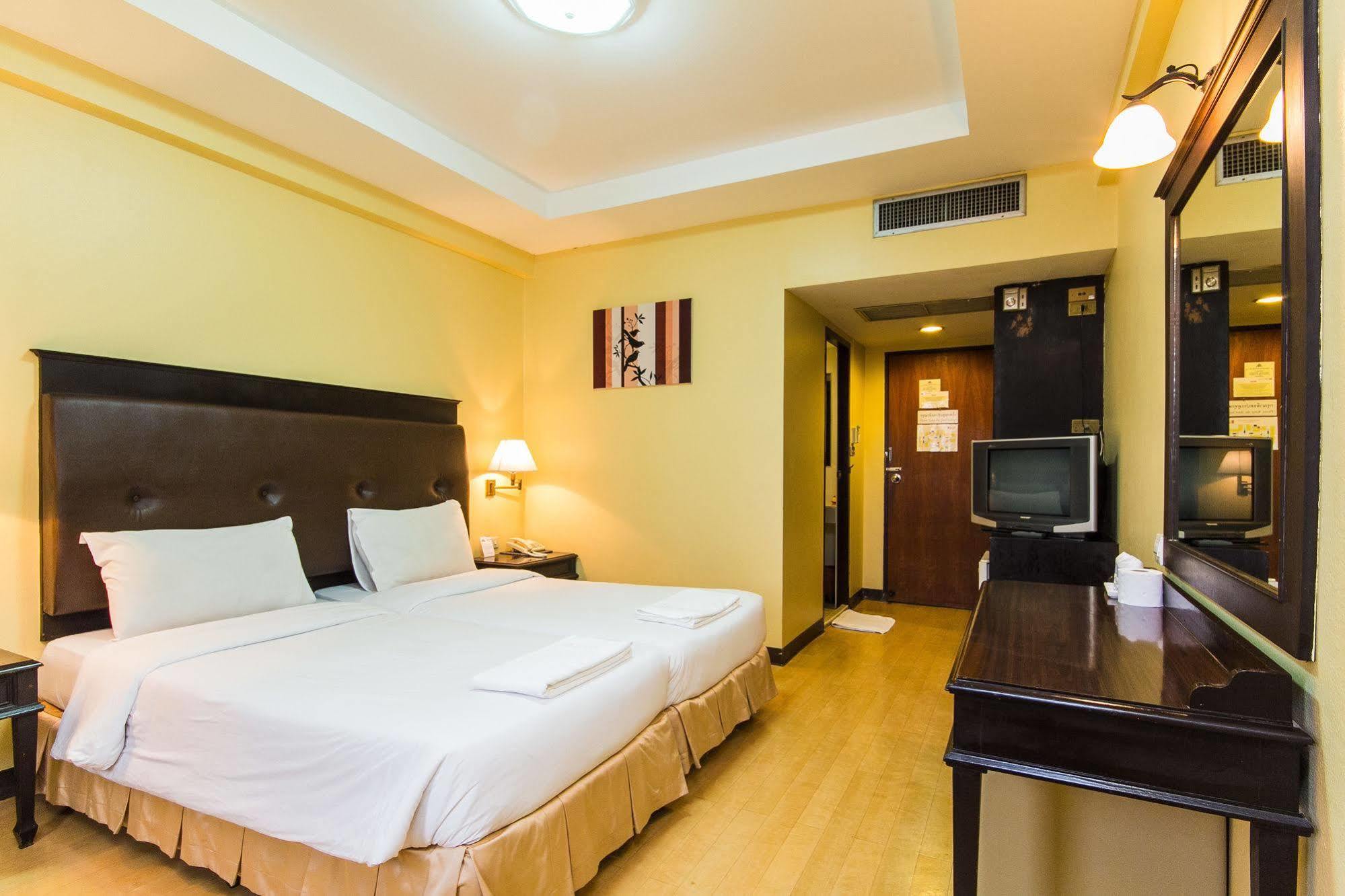 Roma Hotel Khon Kaen Exterior foto