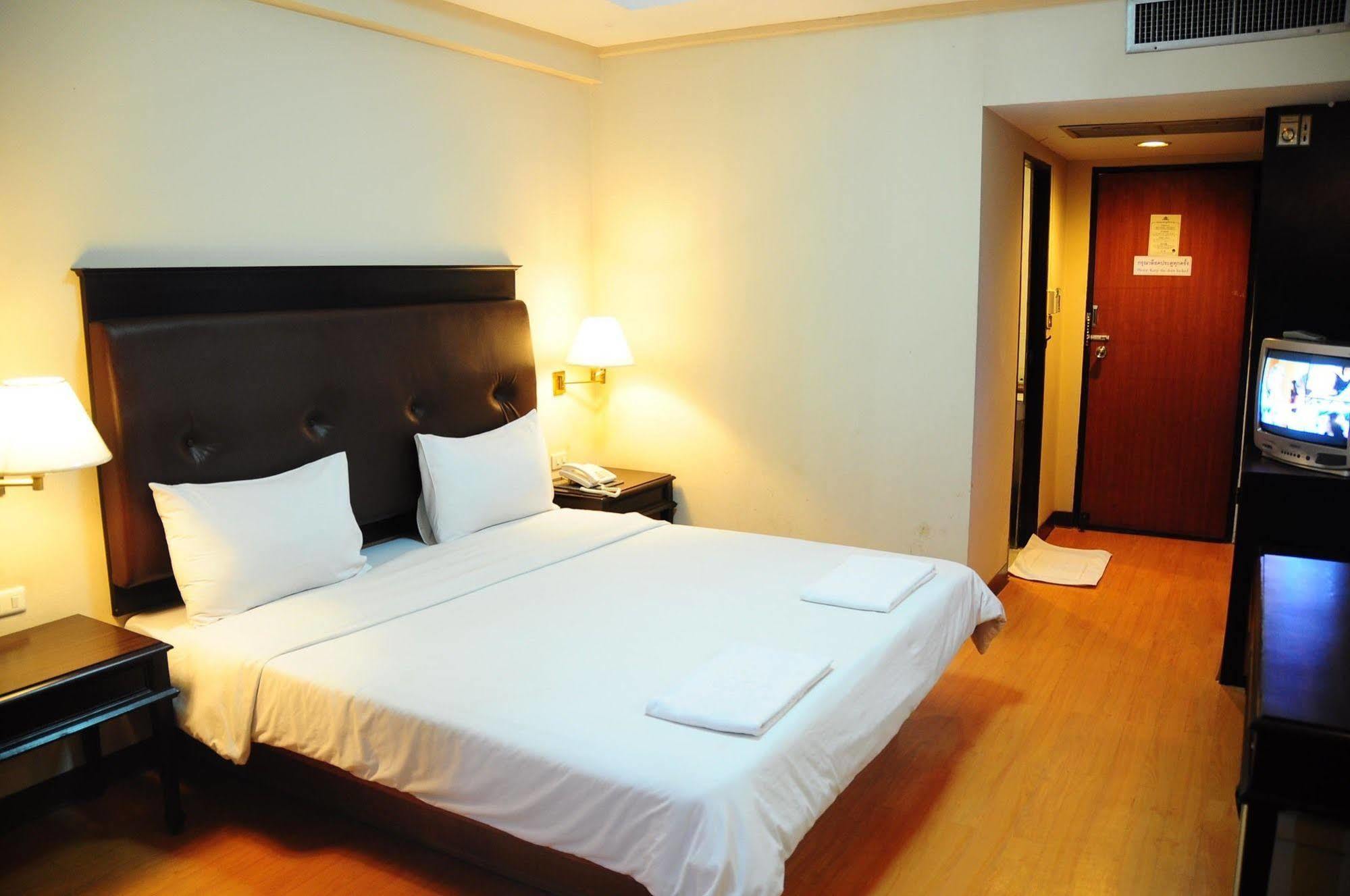 Roma Hotel Khon Kaen Exterior foto